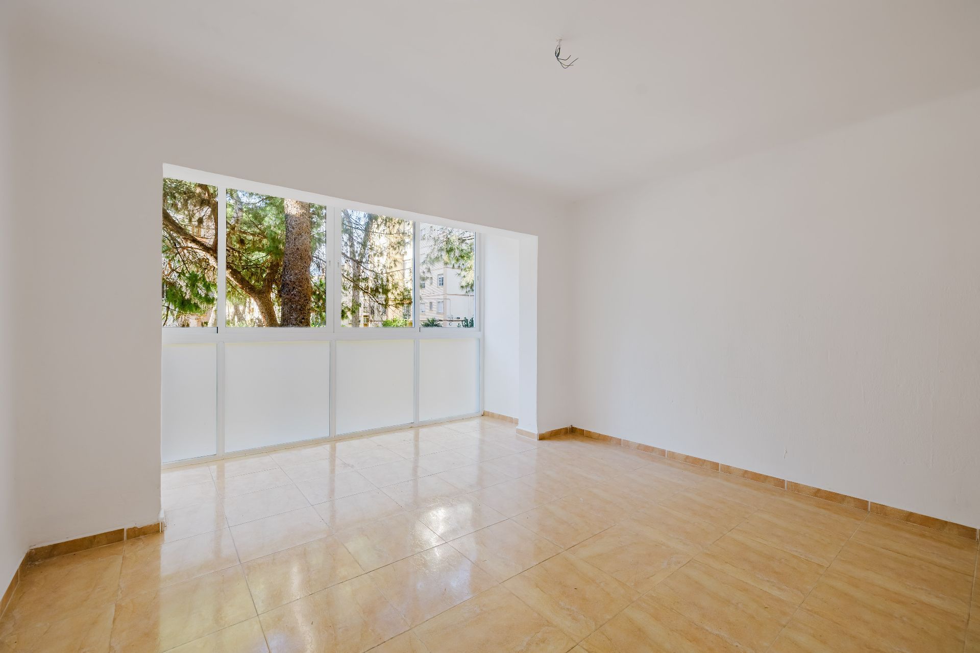 Bedroom of Apartment for sale in Torremolinos