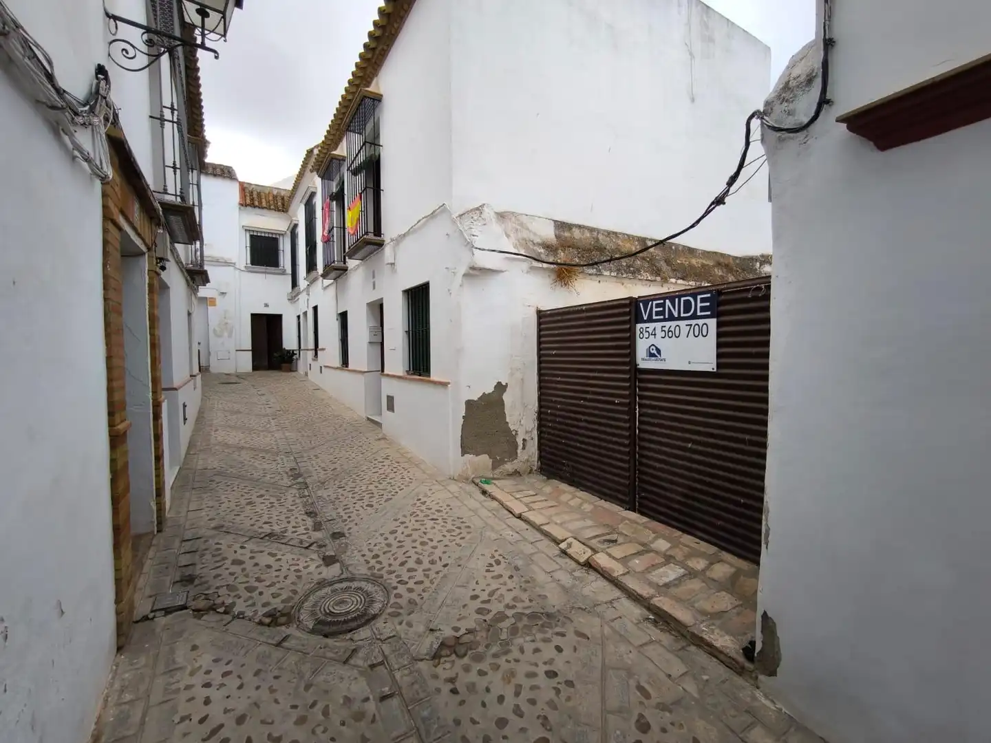 Außenansicht von Residential zum Verkauf in Carmona