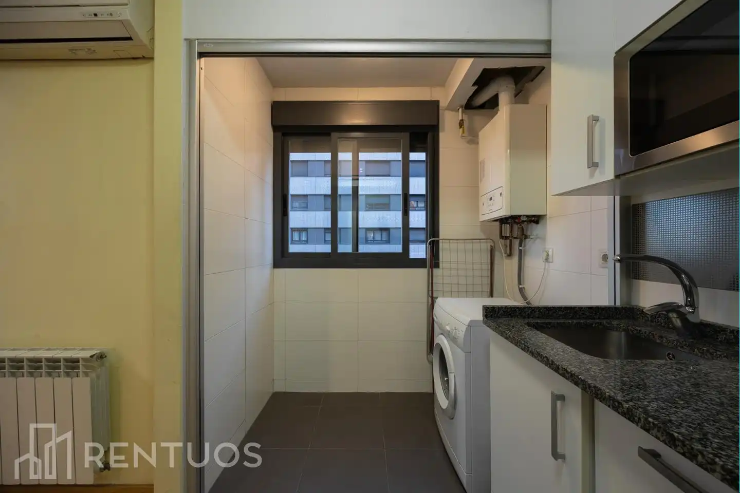 Kitchen of Study for rent in Madrid  with Air Conditioner, Heating and Storage room