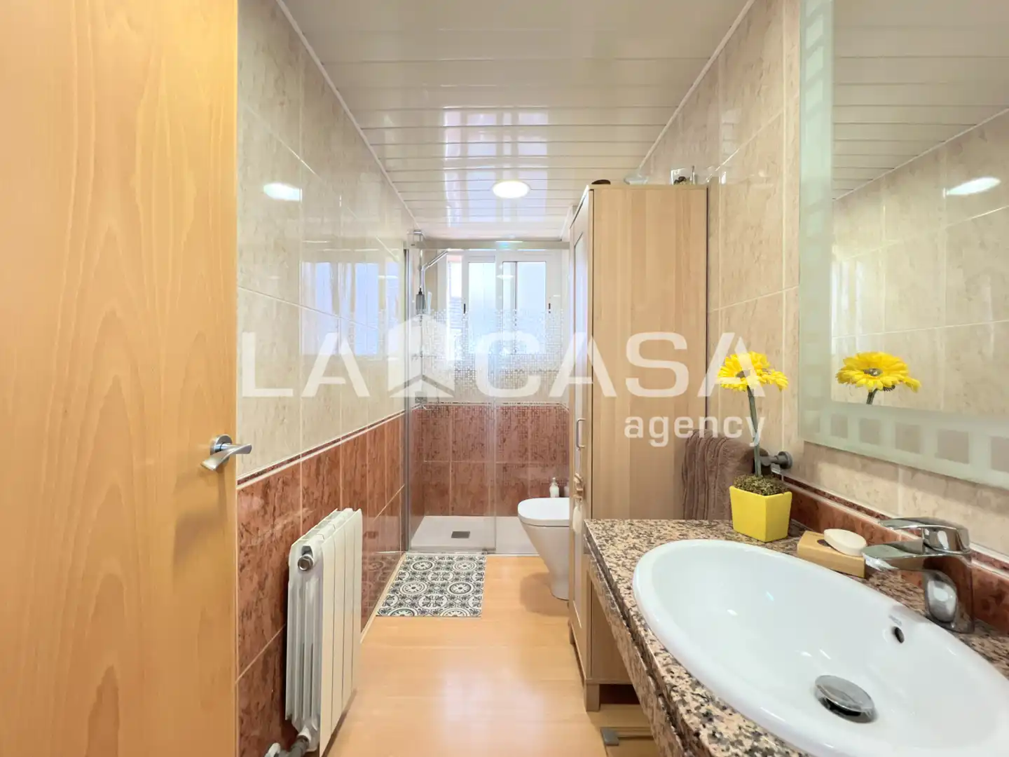 Badezimmer von Wohnung zum Verkauf in Badalona mit Terrasse, Möbliert und Balkon