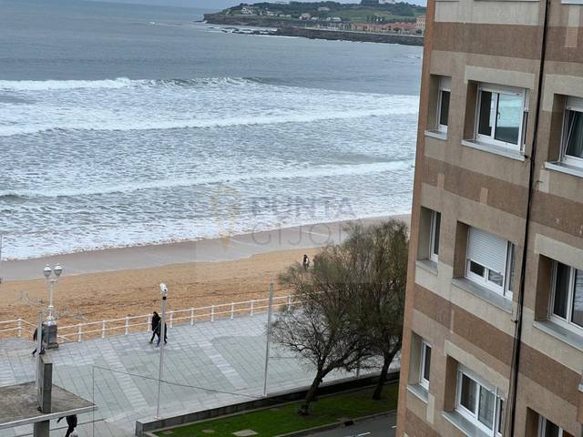 Piso en Venta en N/A en Barrio del Centro