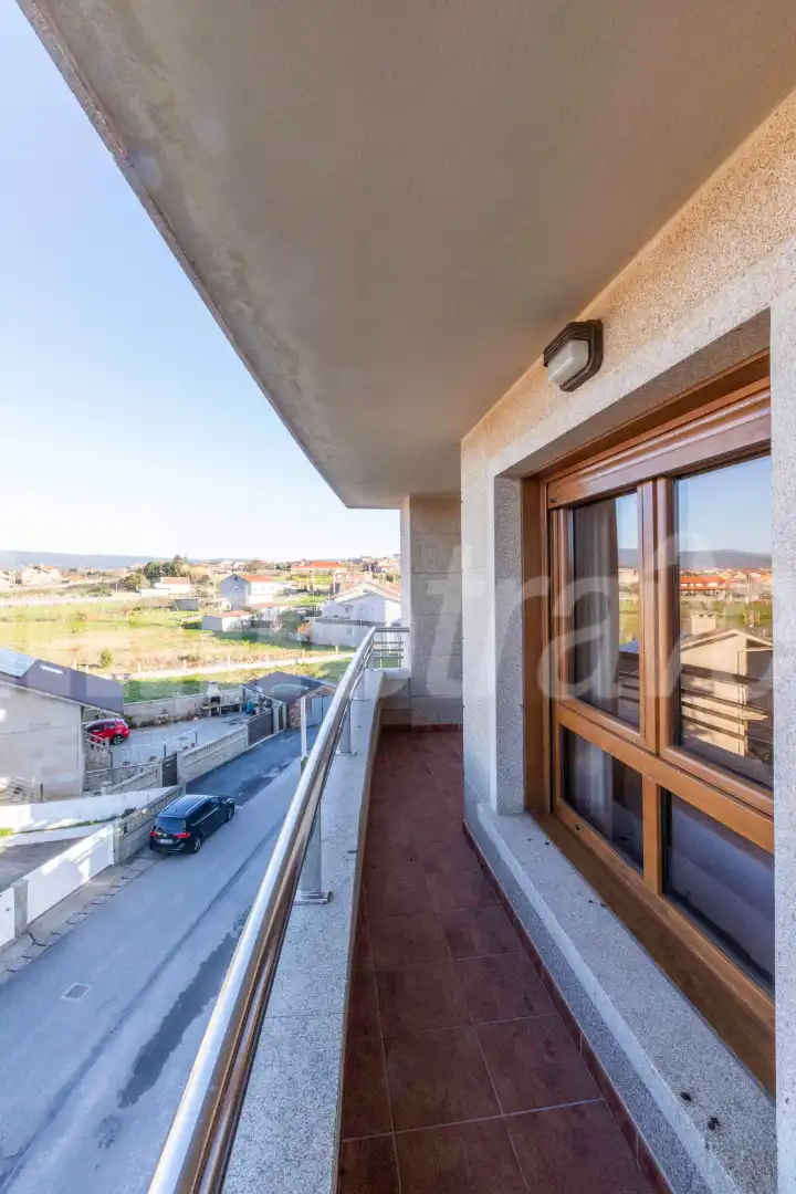 Terraza de Apartamento en venta en Sanxenxo con Parquet, Terraza y Trastero