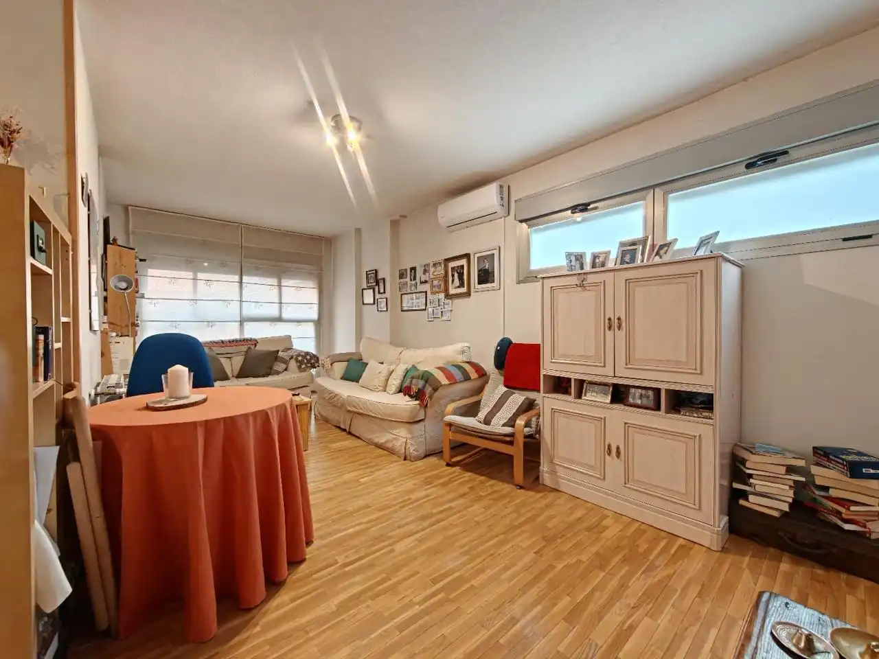 Sala de estar de Piso en venta en Madrid con Aire acondicionado, Calefacción y Parquet