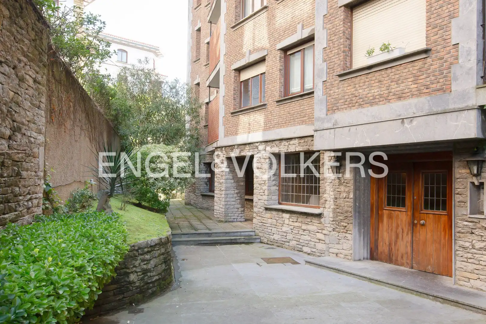 Exterior view of Flat for sale in Getxo   with Heating, Terrace and Storage room