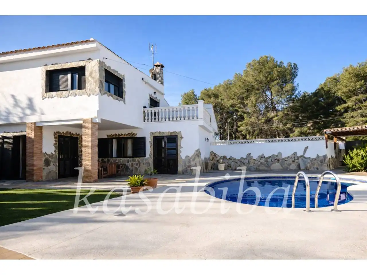 Exterior view of Detached homes for sale in L'Eliana  with Air Conditioner, Heating and Private garden