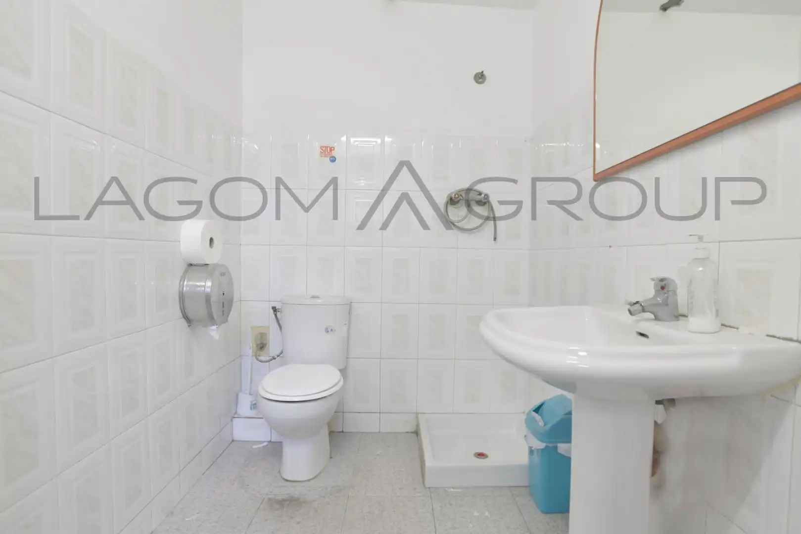 Business premises for sale in Carrer Carrer del Cedre, imagen 12