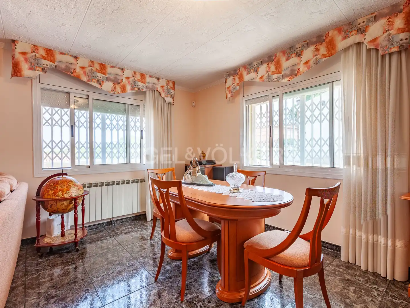 Comedor de Casa o chalet en venta en Terrassa con Aire acondicionado, Calefacción y Terraza