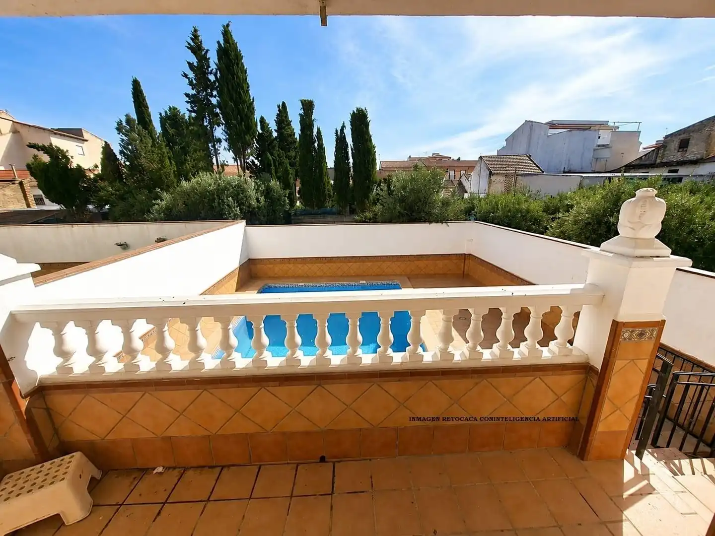 Piscina de Casa adosada en venda en Las Gabias