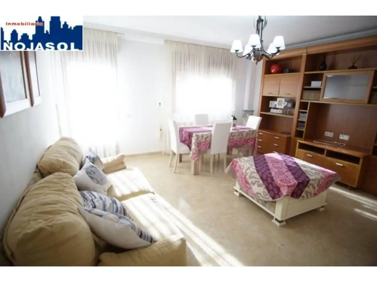 Living room of Houses for rent in Noja  with Furnished
