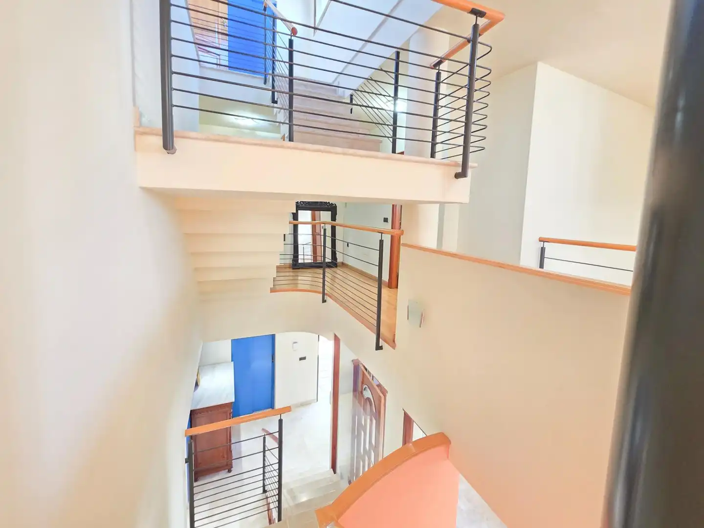 Casa adosada en venta en Jaén con Aire acondicionado, Calefacción y Jardín privado