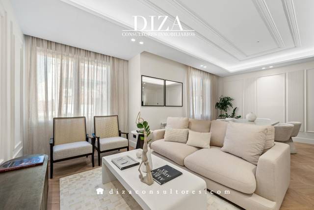 Piso en Venta en De Modesto Lafuente en Almagro