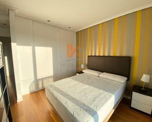 Bedroom of Apartment to rent in Santiago de Compostela 