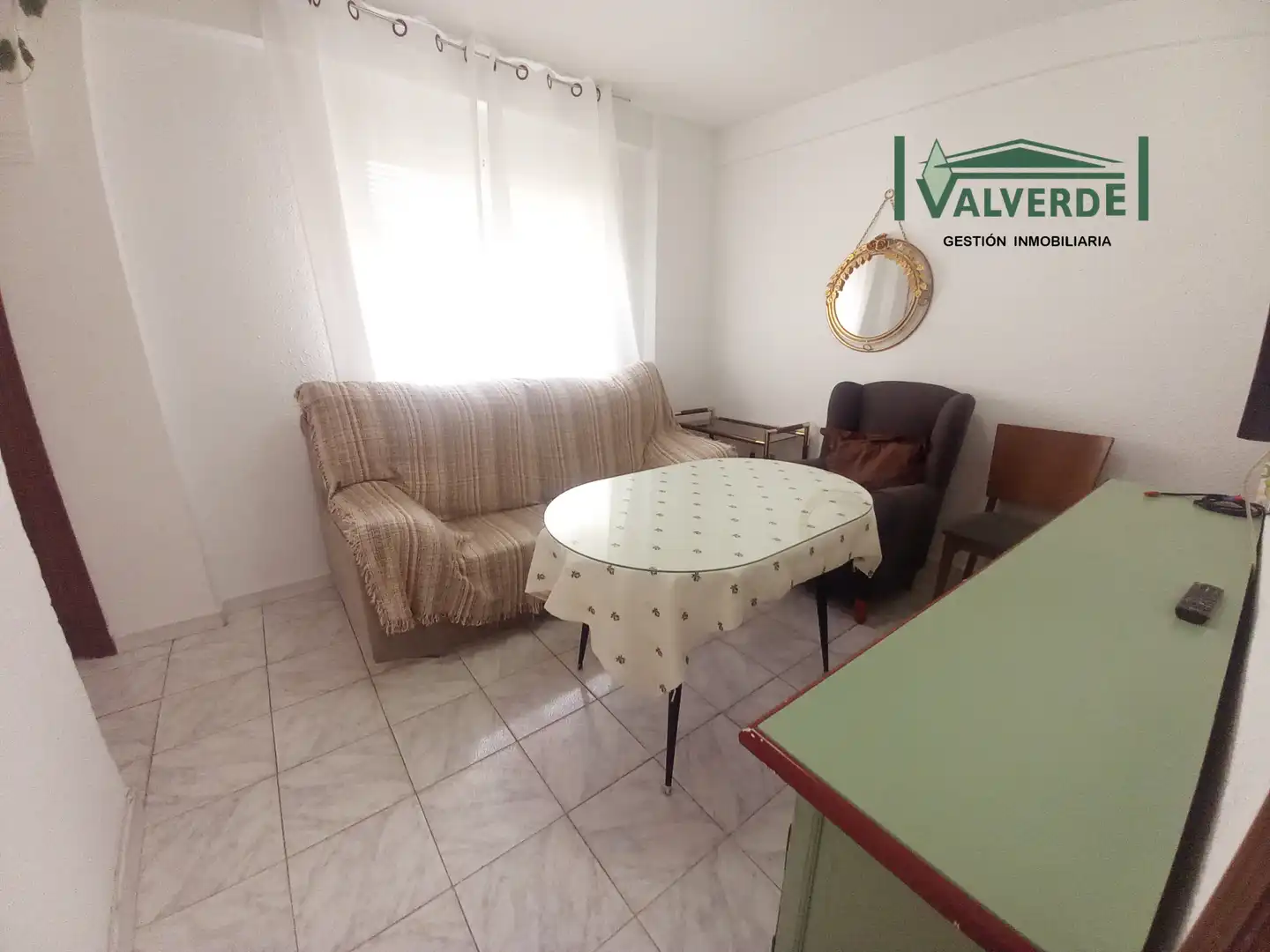 Wohnzimmer von Wohnung zur Miete in Granada mit Möbliert, Waschmaschine und Mikrowelle