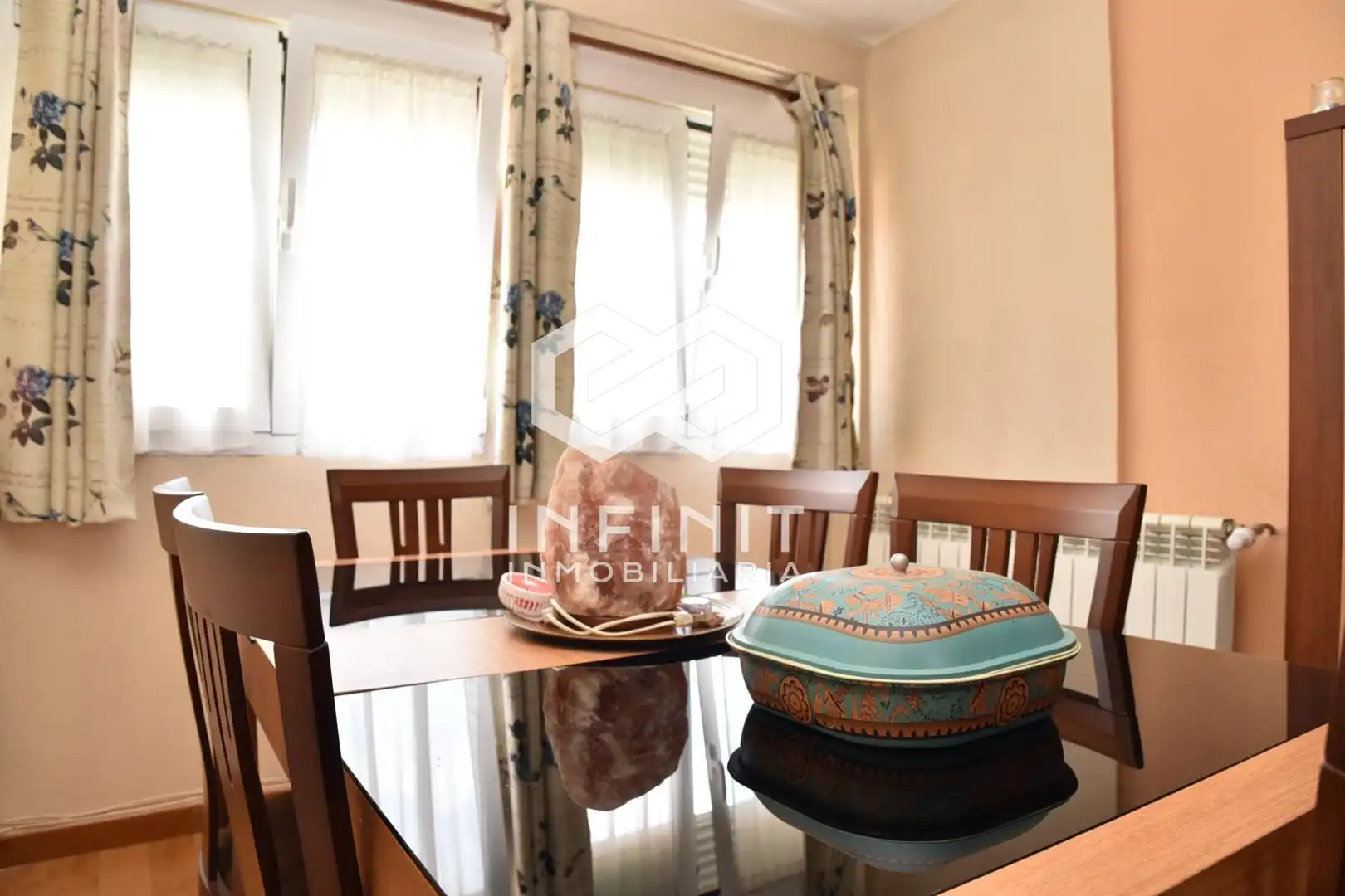 Dining room of Flat for sale in Val