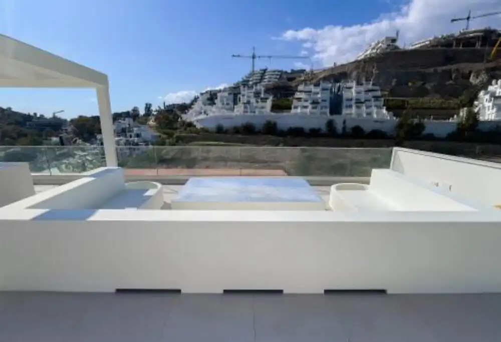 Penthouse with terrace for sale in La Quinta, imagen 5
