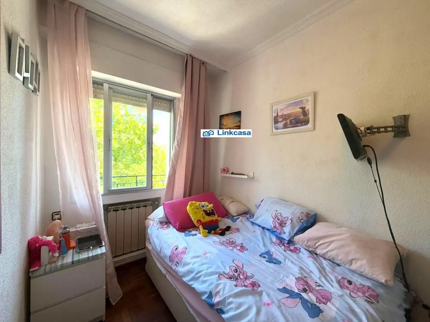 Habitación de Piso en venta en Madrid con Calefacción, Terraza y Alarma