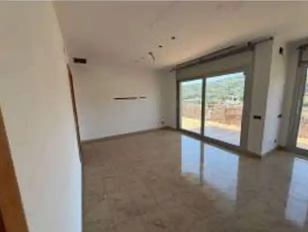 Casa bifamiliare con piscina in vendita a C/ Les Suredes, imagen 11