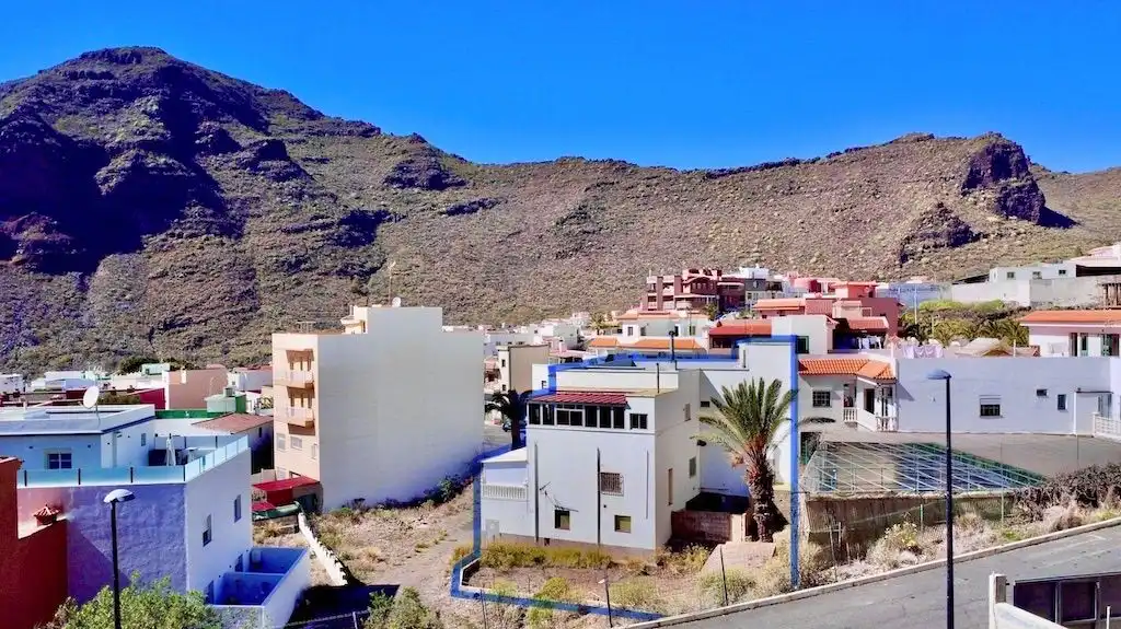 Vista exterior de Edifici en venda en Santiago del Teide