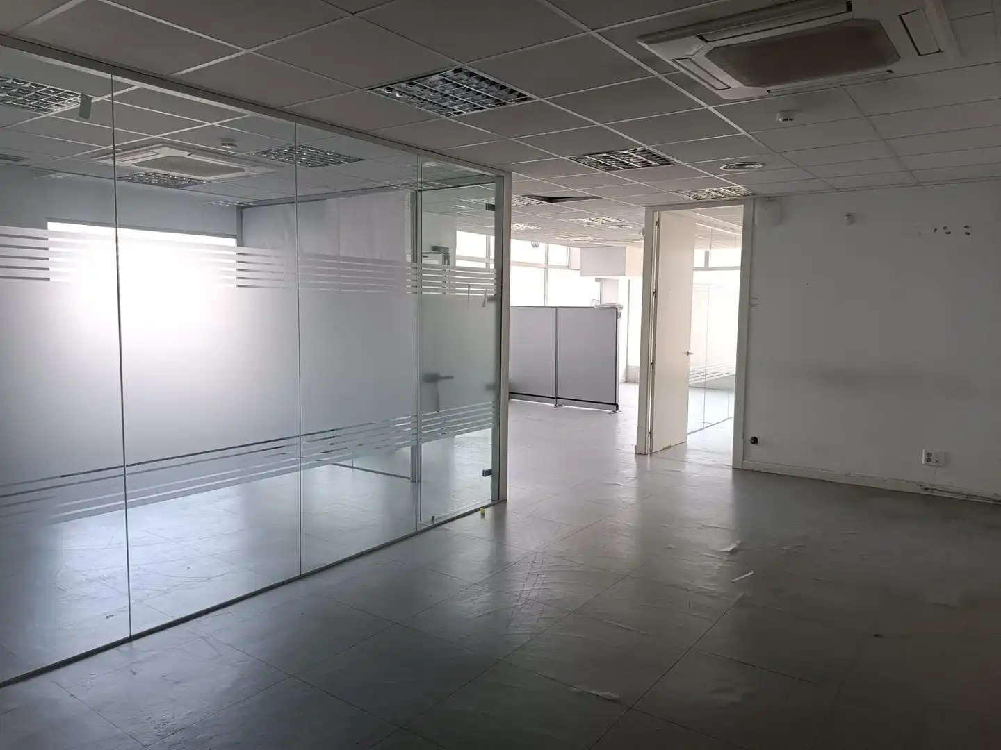 Locale commerciale in affitto a Cruces, imagen 2