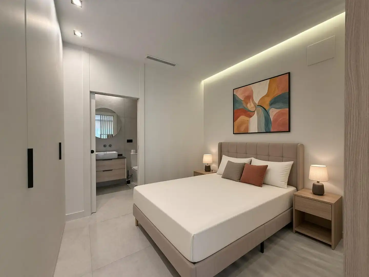 Apartment with lift to rent in Camino Camino Ronda 208