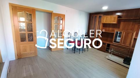 Foto 4 de Piso de alquiler en Orellana, Descubridores - Escritores, Leganés