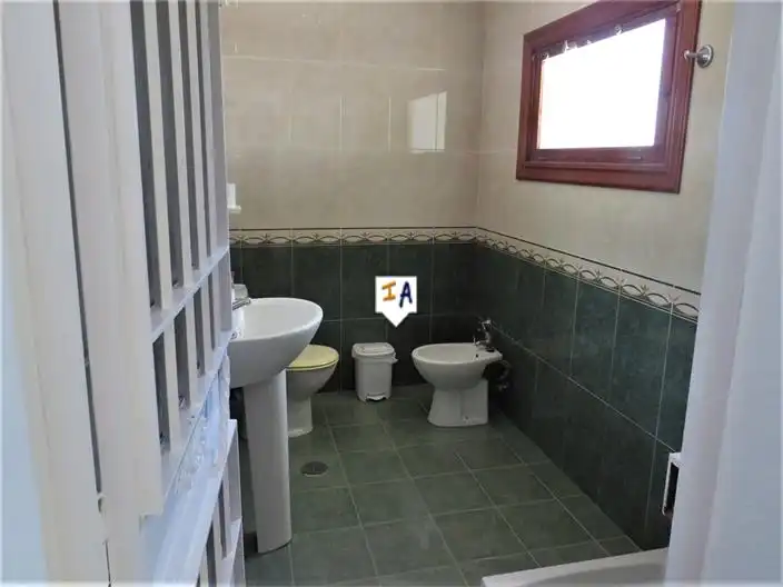 Xalet amb piscina en venda a Alcaudete, imagen 5