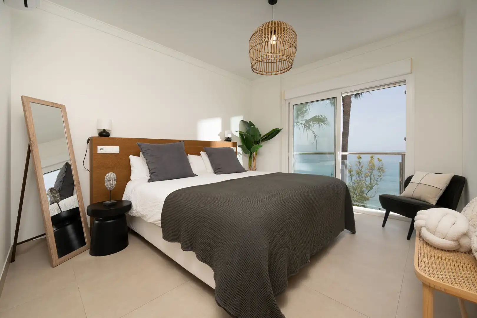 Penthouse with terrace for sale in Estepona Pueblo, imagen 24
