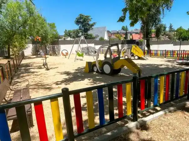 Aparcament de Casa o xalet en venda en Majadahonda amb Aire condicionat i Piscina
