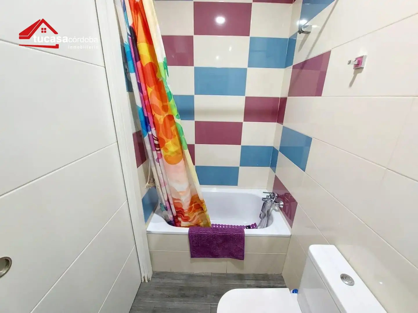 Bany de Casa o xalet en venda en Córdoba amb Terrassa