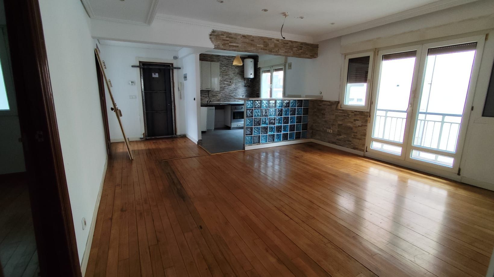 Sala de estar de Piso en venta en Galdakao con Calefacción y Terraza