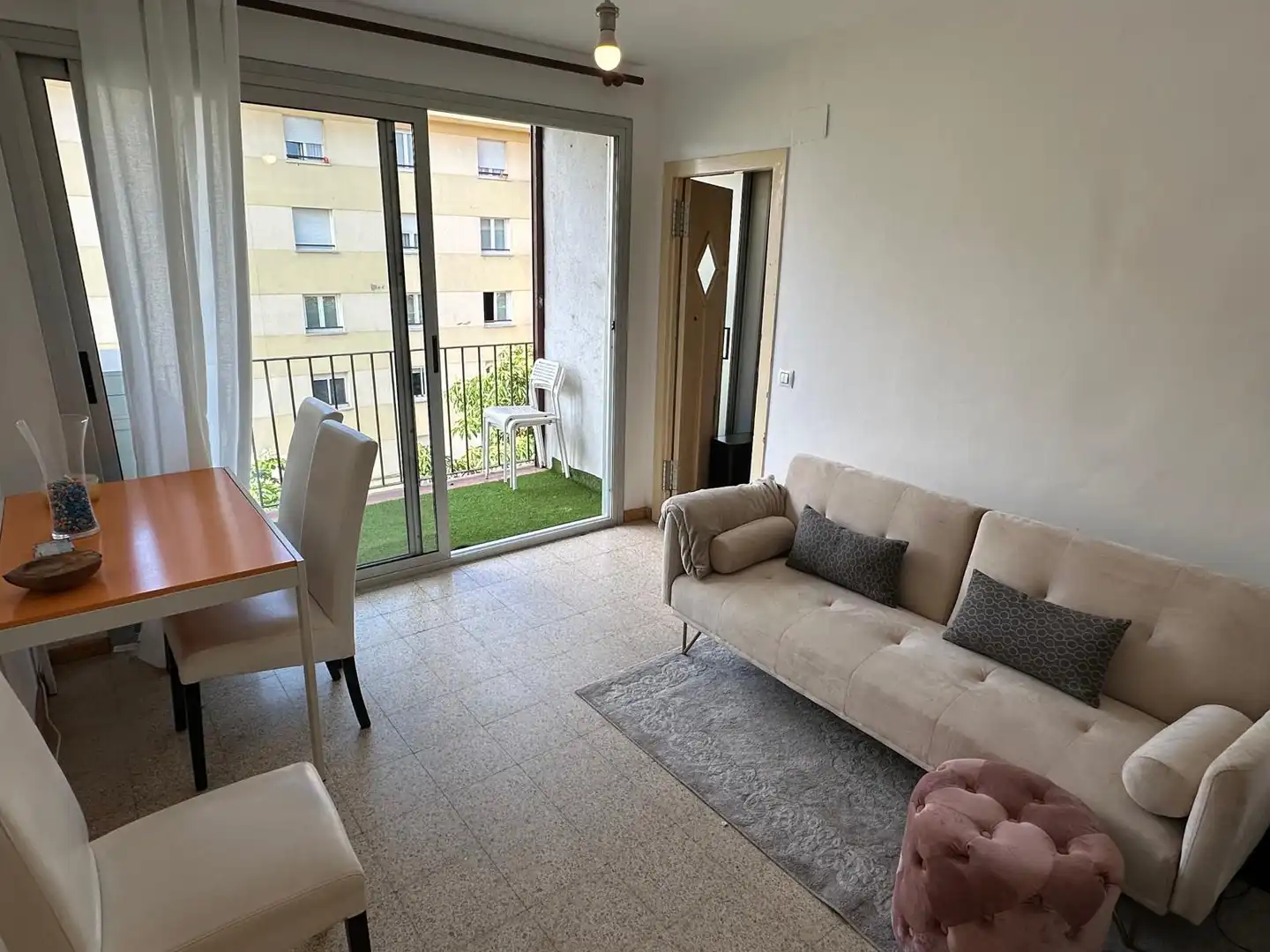 Sala de estar de Piso en venta en Girona con Terraza, Amueblado y Horno