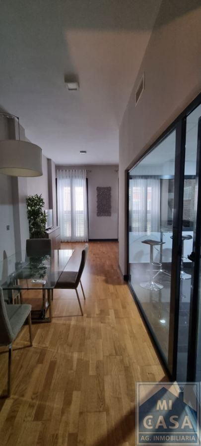 Menjador de Apartament de lloguer en Mérida amb Aire condicionat i Calefacció