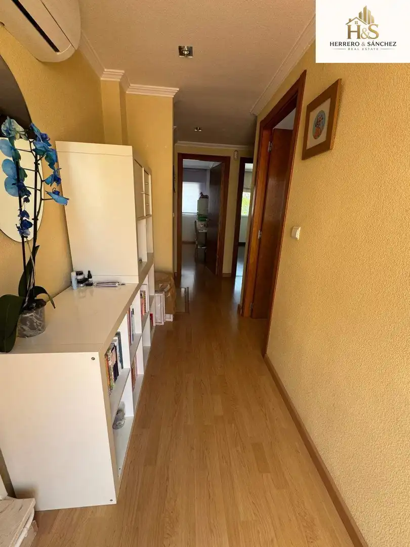 Houses for sale in Alicante / Alacant  with Air Conditioner, Heating and Private garden