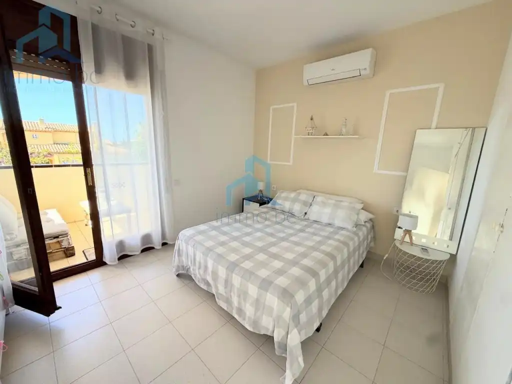 Bedroom of Detached homes for sale in Creixell