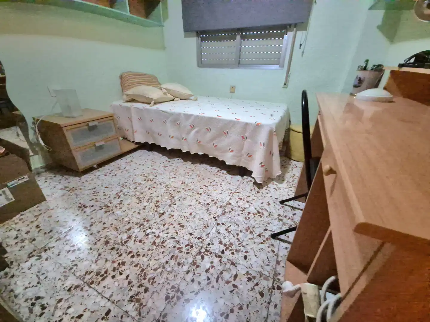 Schlafzimmer von Wohnung zur Miete in Elche / Elx mit Terrasse, Möbliert und Ofen