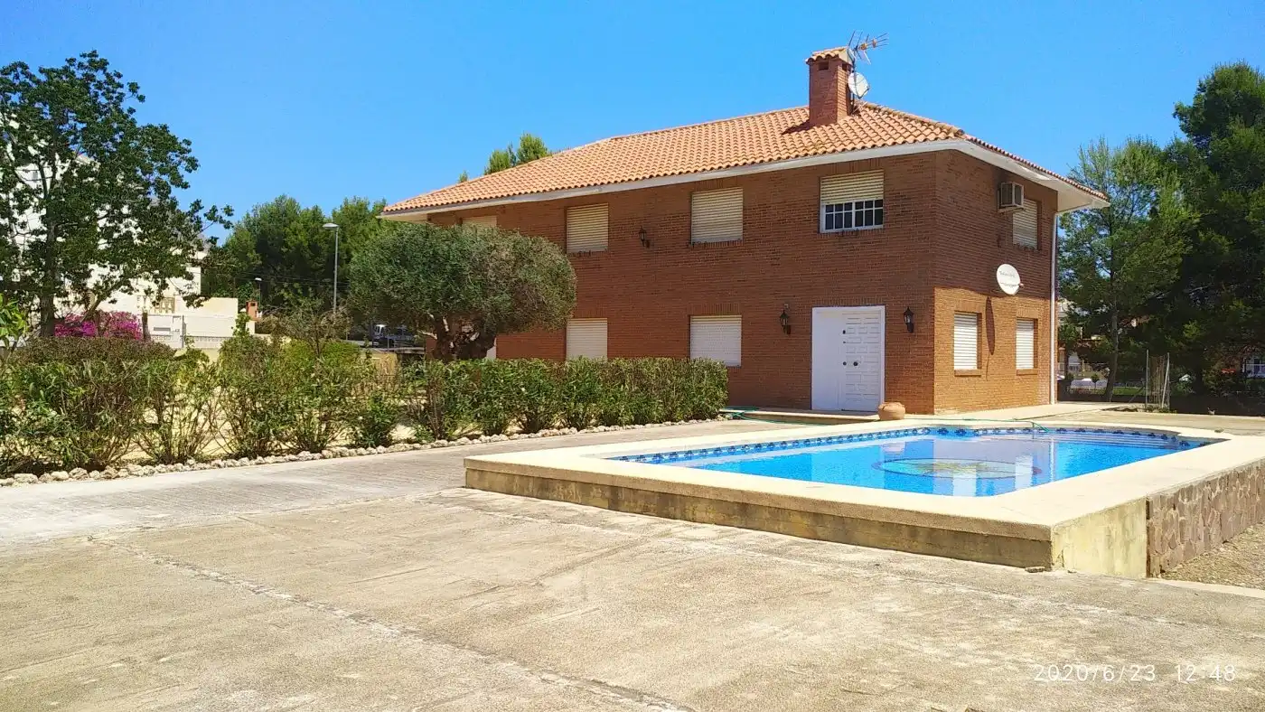 Swimming pool of Houses for sale in La Nucia  with Private garden, Terrace and Storage room