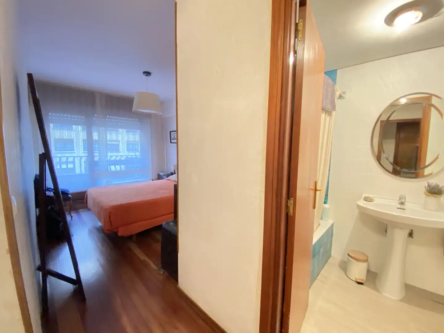 Habitación de Piso en venta en Bilbao  con Calefacción, Terraza y Balcón
