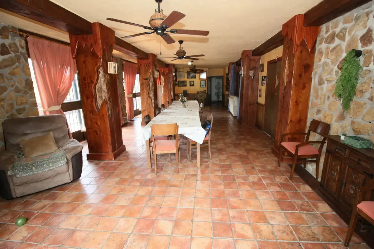 Country house zum Verkauf in Arenas de San Pedro mit Heizung, Privatgarten und Terrasse