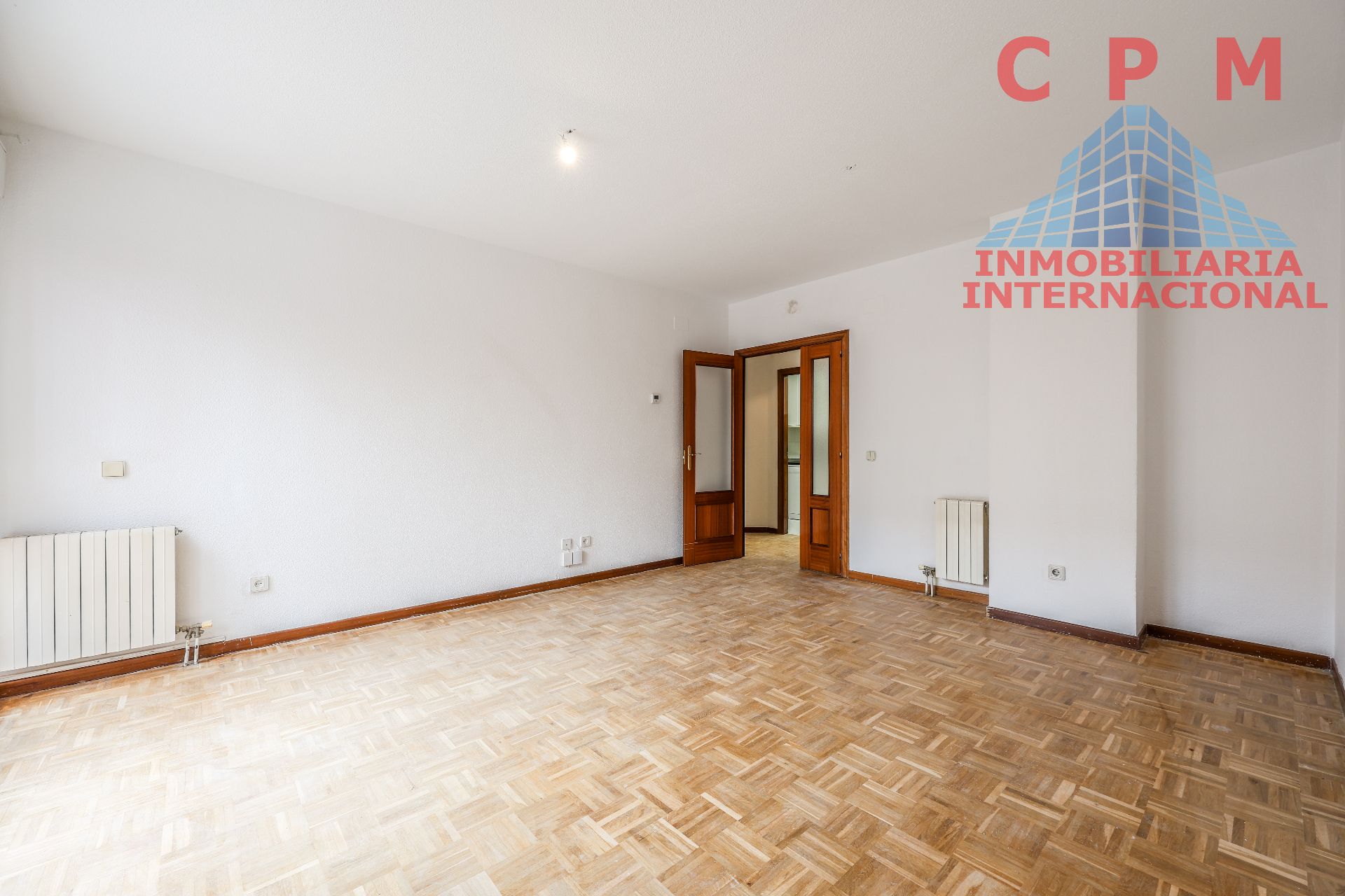Bedroom of Flat for rent in  Madrid Capital  with Heating, Parquet flooring and Terrace