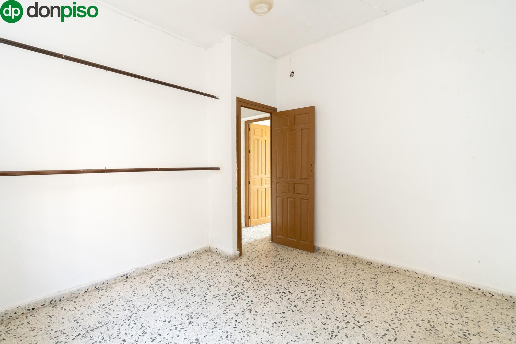 Casa adosada en venda en Motril