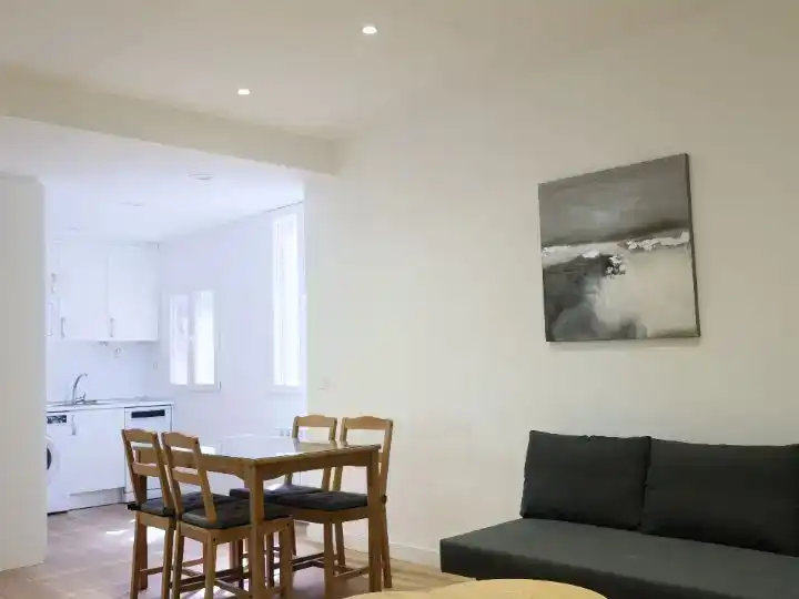 Esszimmer von Wohnung zur Miete in  Madrid Capital mit Klimaanlage