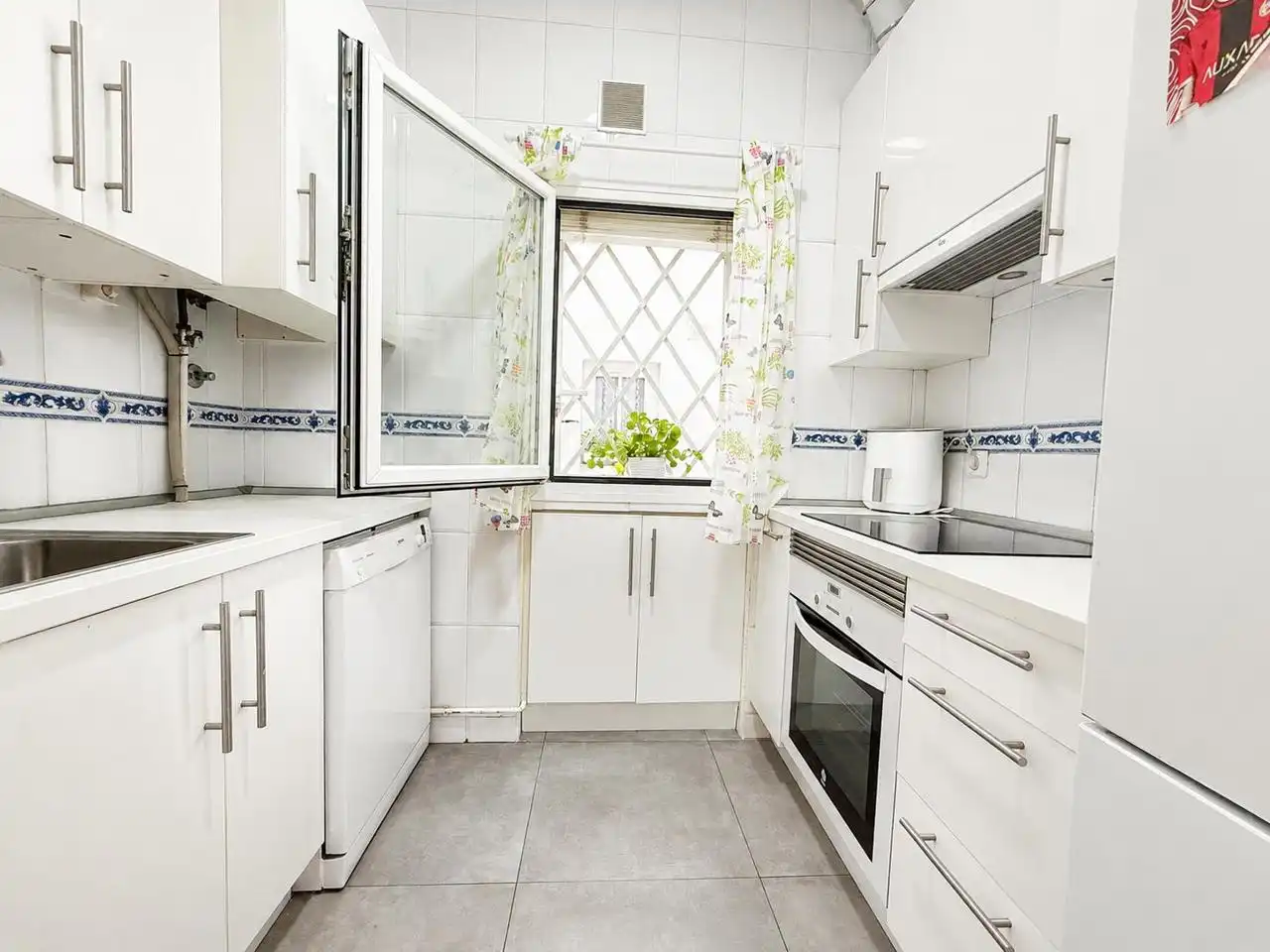 Cocina de Piso en venta en Madrid