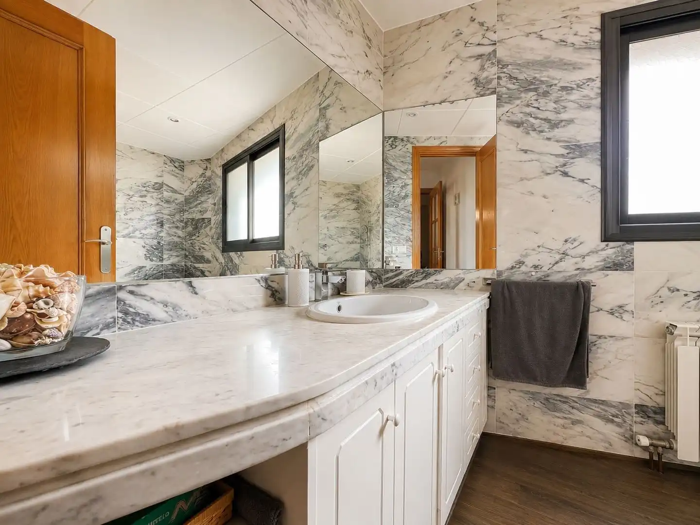 Bathroom of Duplexes for sale in La Roca del Vallès  with Air Conditioner, Heating and Terrace