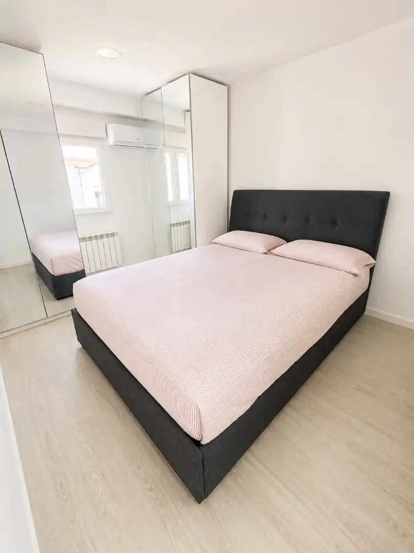 Habitación de Piso en venta en Zaragoza con Aire acondicionado, Calefacción y Parquet