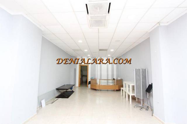 Local comercial en Venta en Saladar