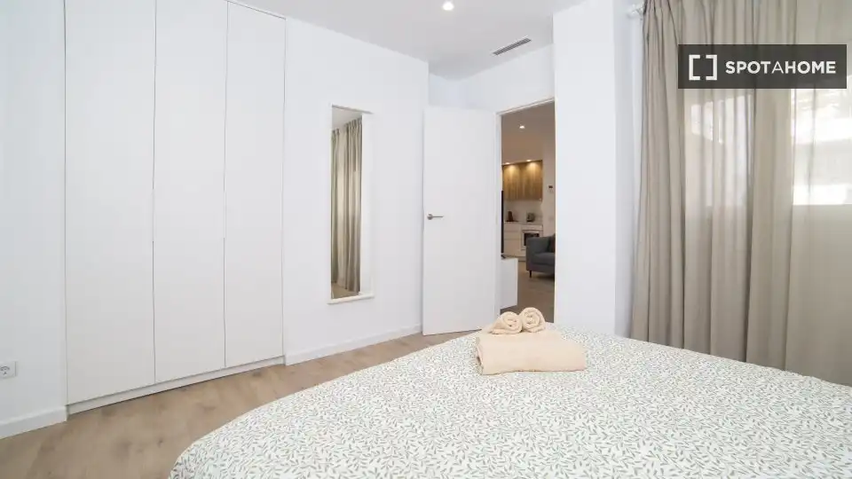 Room in Barrio de Benicalap