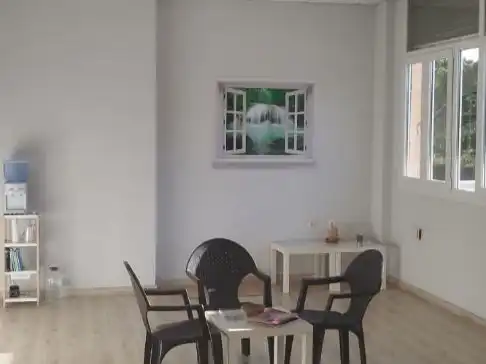 Sala de estar de Oficina de alquiler en Huelva con Aire acondicionado, Calefacción y Terraza
