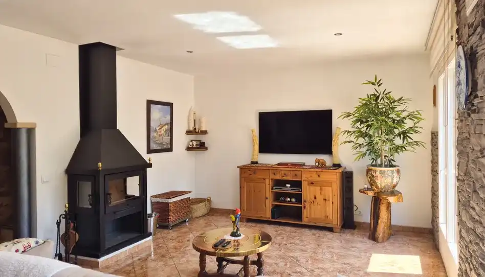 Sala de estar de Casa adosada en venta en Ripoll