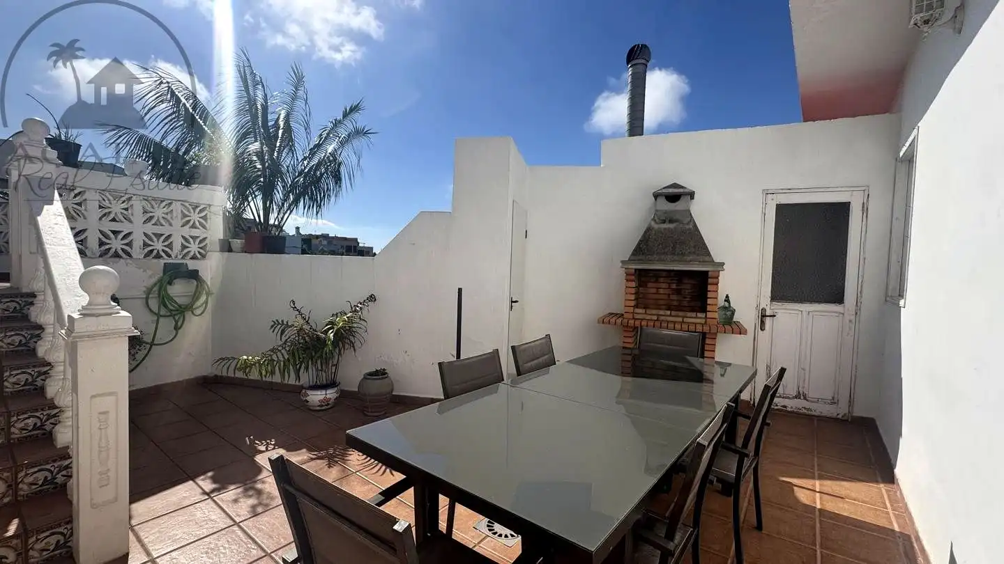 Terrassa de Casa o xalet en venda en La Guancha amb Jardí privat i Moblat