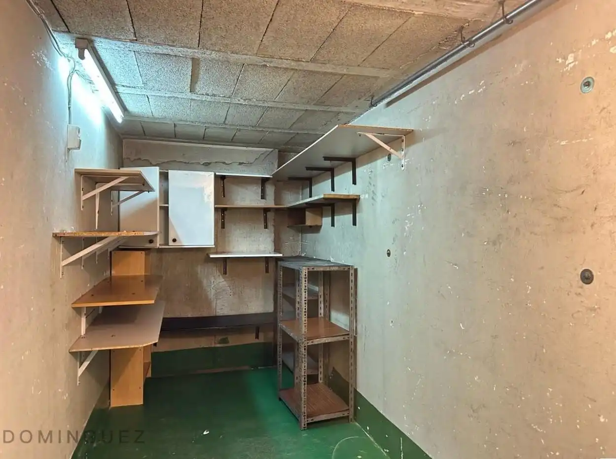 Flat for rent in Vigo   with Heating and Furnished